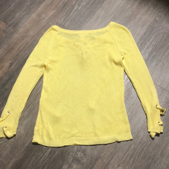 Women’s Main Strip Yellow Laced Sweater Sz S - Picture 6 of 6